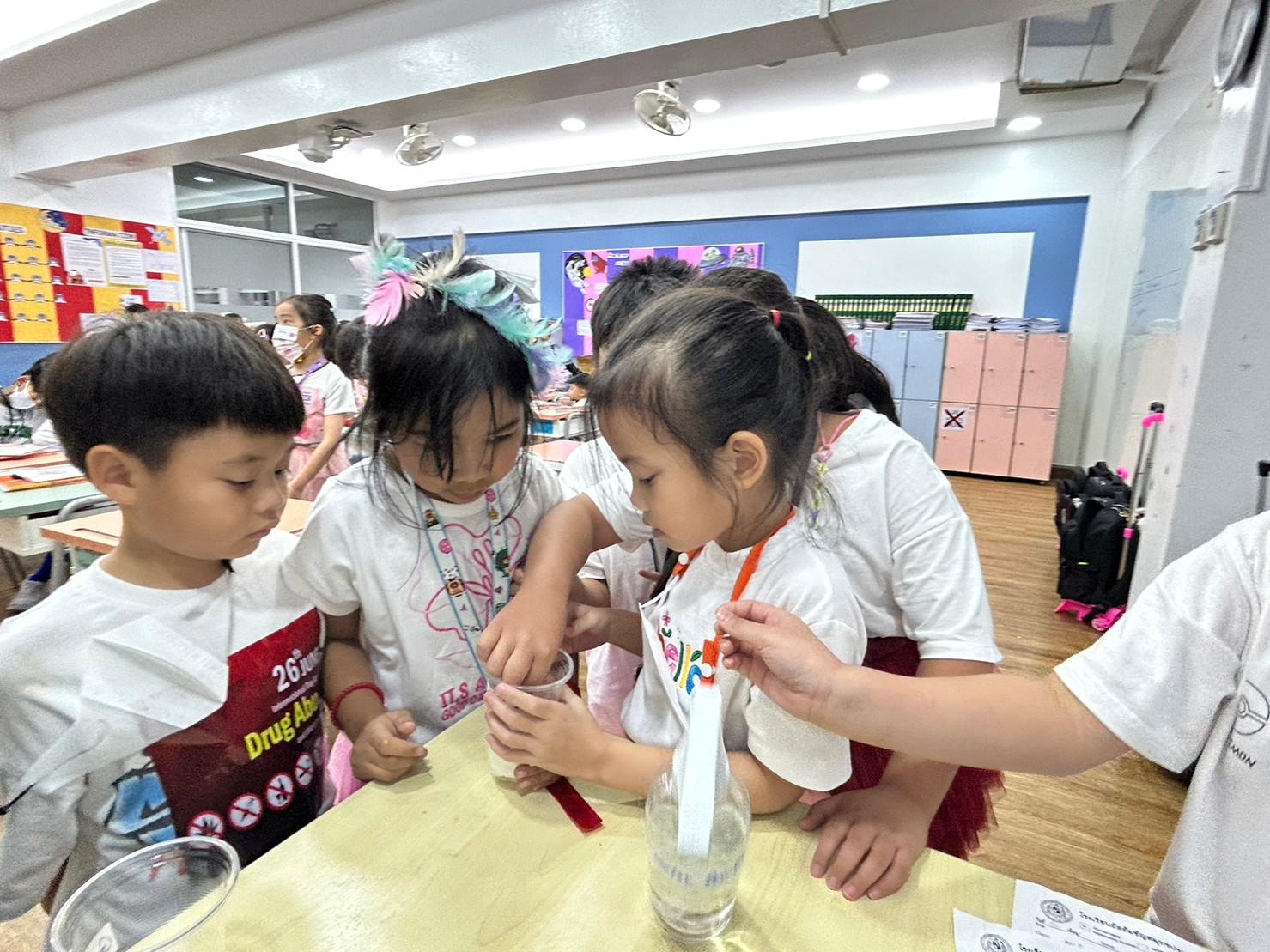LINE_ALBUM_230712_50