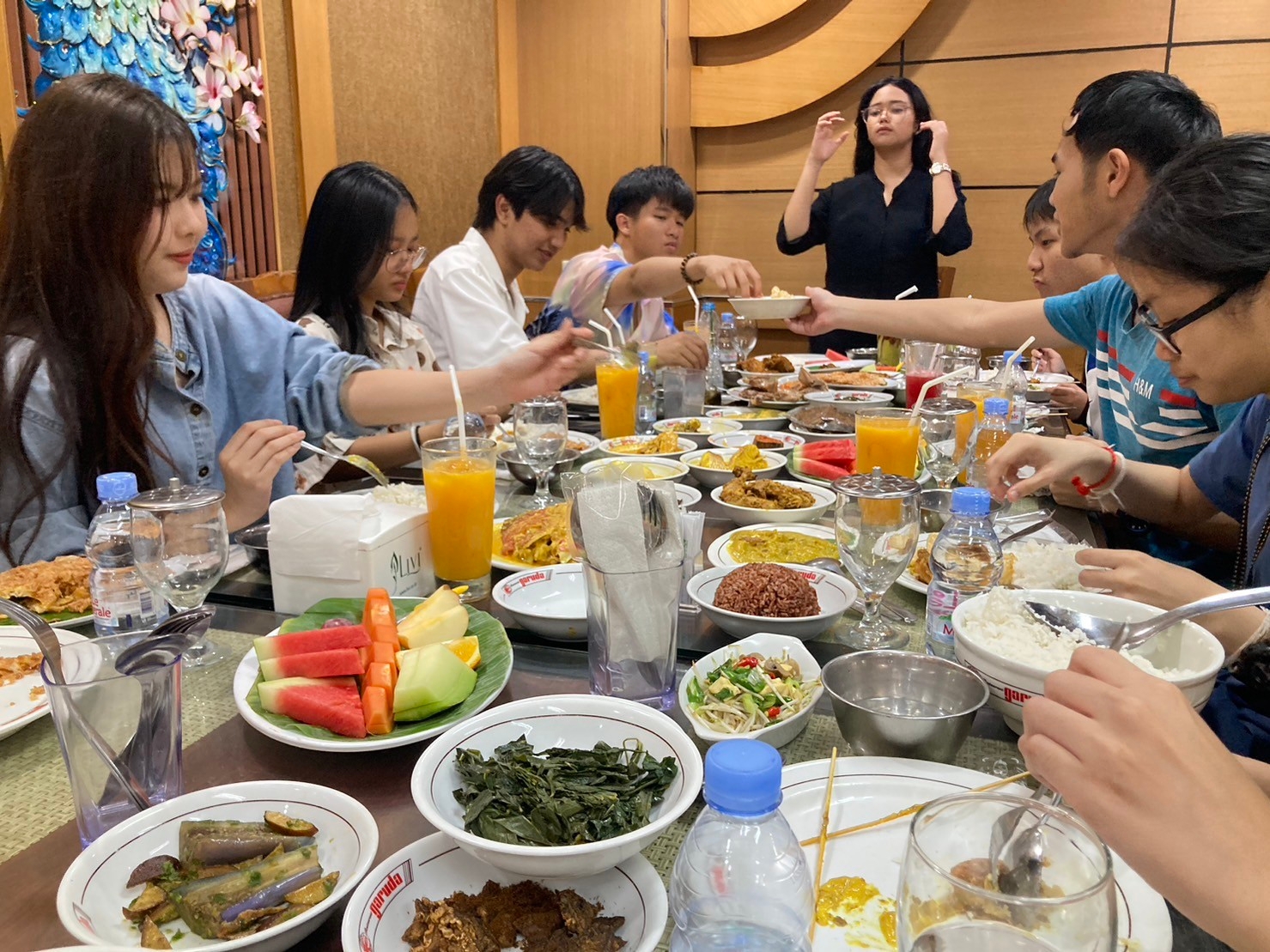 LINE_ALBUM_230606_17