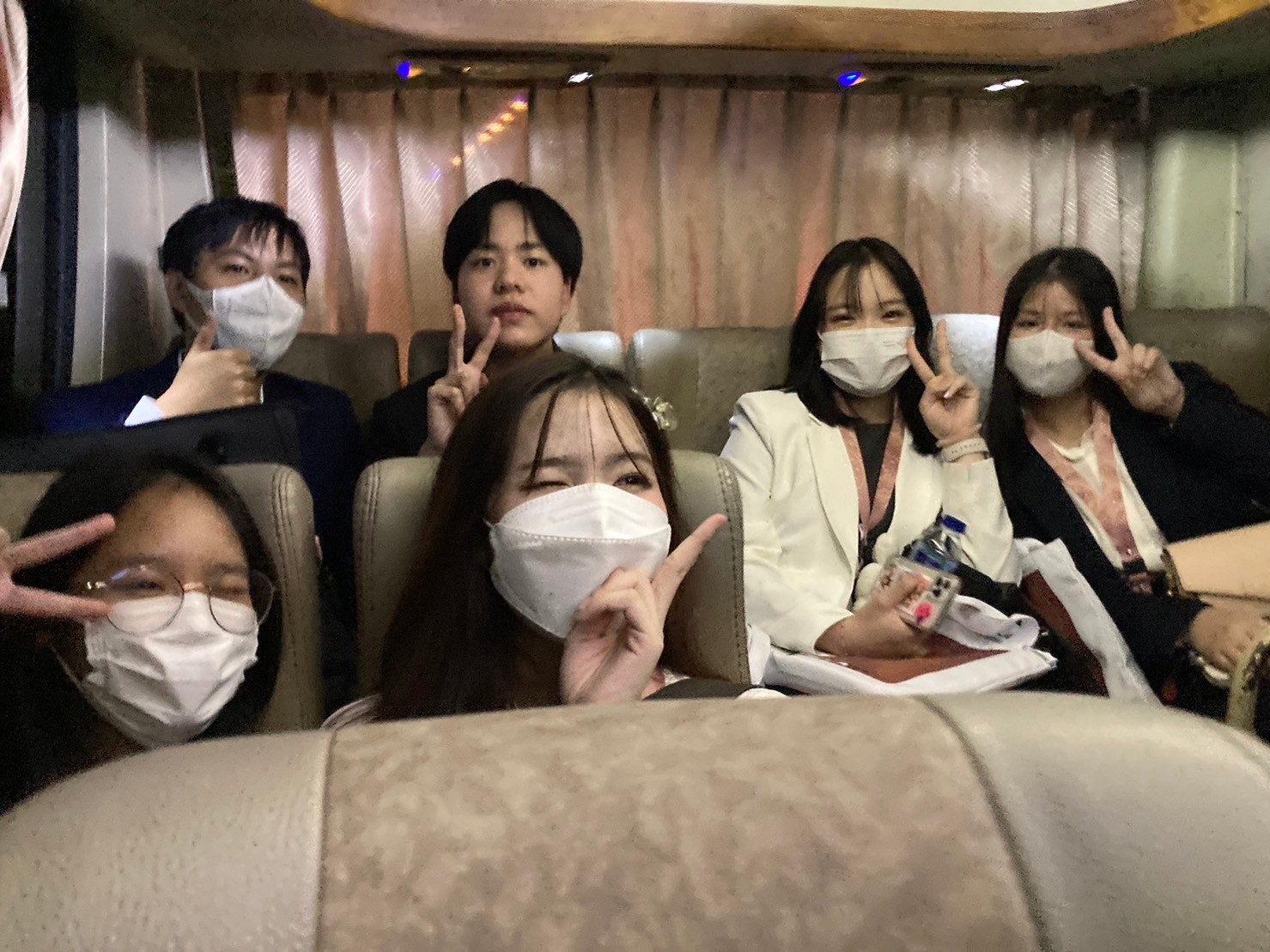LINE_ALBUM_230606_43