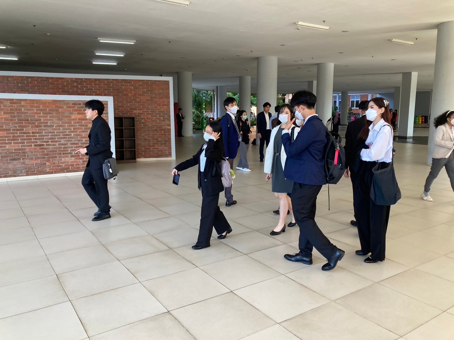 LINE_ALBUM_230606_51