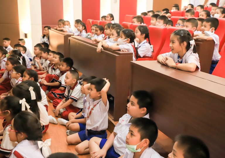 February 3, 2020 P1-P3 Morning Assembly at Larwence Hall