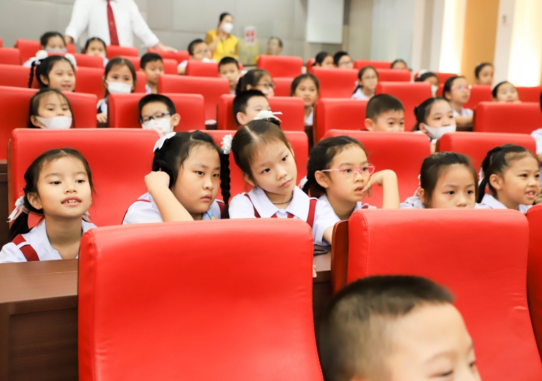 February 3, 2020 P1-P3 Morning Assembly at Larwence Hall