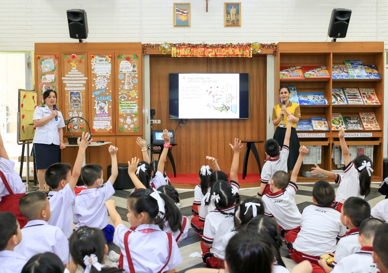 January 27, 2020 P1-P3 Morning Assembly. Ms Narges Rahimiparvar Presentation about Good Manners