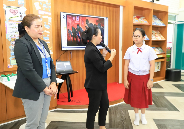 July 10, 2019 P4-P6 Morning Assembly Synphaet Hospital Social Media Awareness Presentation