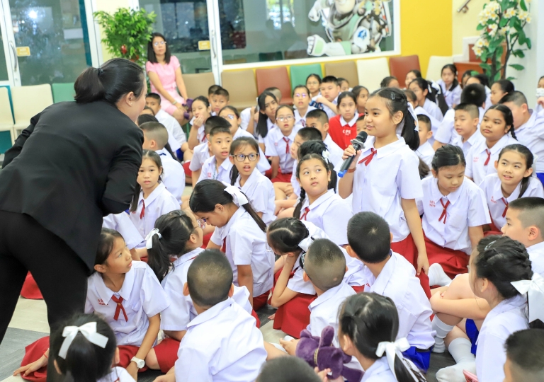 July 10, 2019 P4-P6 Morning Assembly Synphaet Hospital Social Media Awareness Presentation