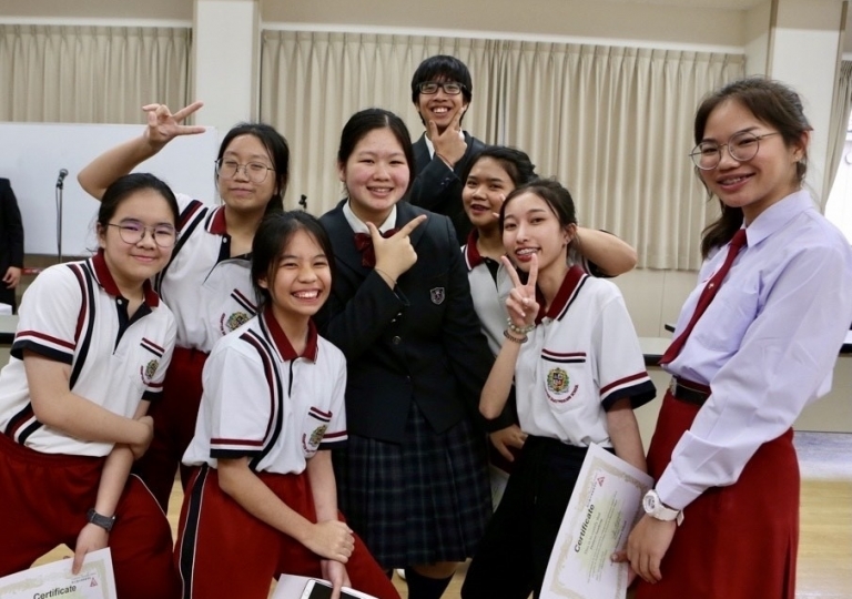 LINE_ALBUM_220110_13