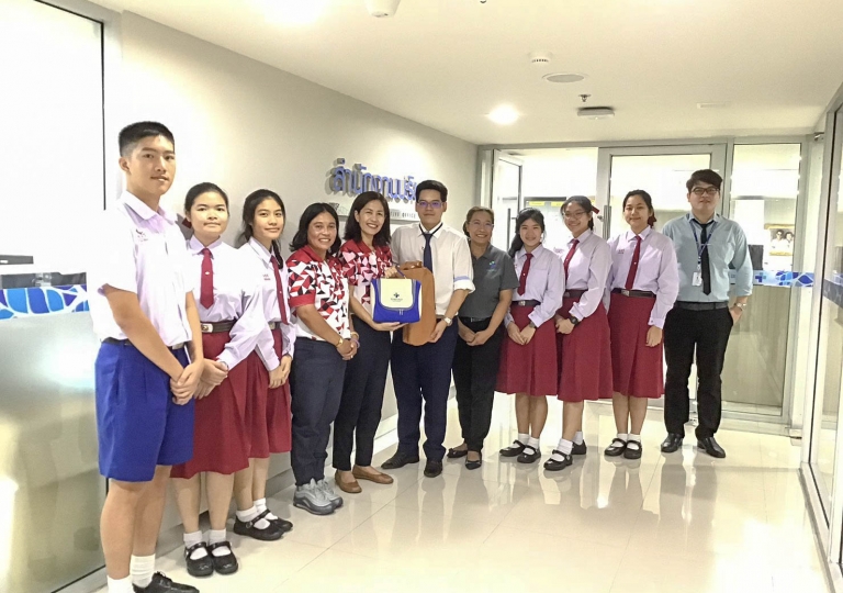 August 7, 2019 EP M6 Student Visit Synphaet Hospital