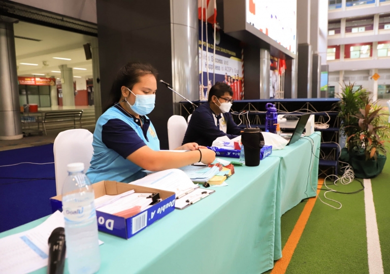 LINE_ALBUM_21-09-21_210921_28