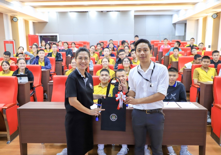 Guidance for Applying to International Program in Thai Universities