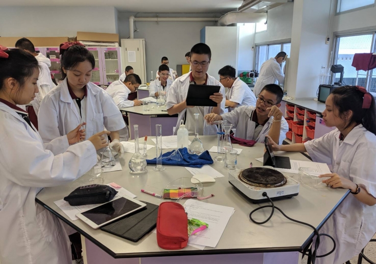 June 12, 2019 Effect of temperature and concentration on reaction rate By: Ms. Matina M4/8