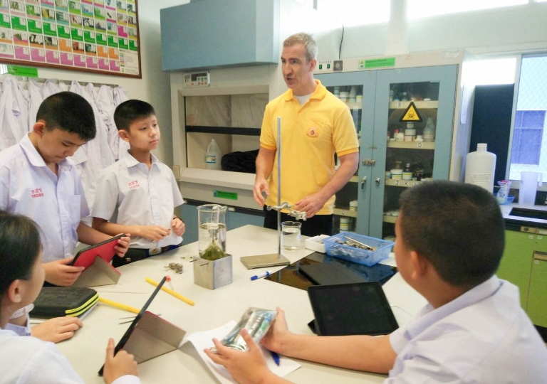 June 25, 2019 M1 photosynthesis experiment. By: Mr.Iain Carins