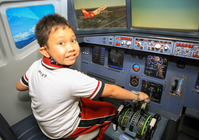 KidZania, Bangkok – The school organized a field trip for Primary 3 students together with KidZania with the goal of having kids learn essential life skills such as respect, independence, social integration, creativity, teamwork, November 24, 2020.  