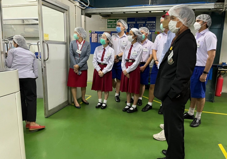 LINE_ALBUM_220816_48