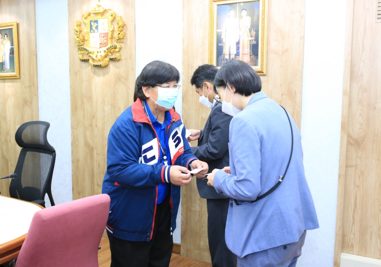 ACSP led by Bro. Manit Sakonthawat, Vice Director, welcomed 2 distinguished visitors from Kanto Gakuin Mutsuura (KGM), Japan, Mr. Tsutomu Nakata, KGM Vice Director and Ms. Miho Tsutsui, General manager GLE class