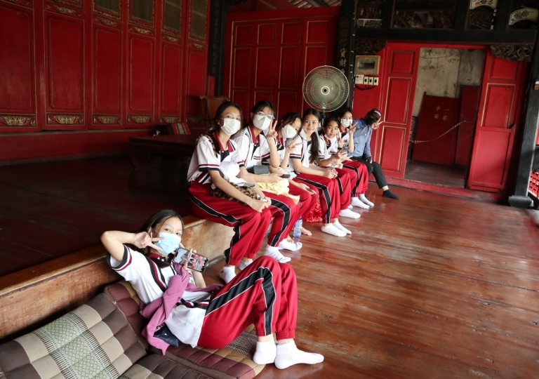 LINE_ALBUM_C-COM_221207_11