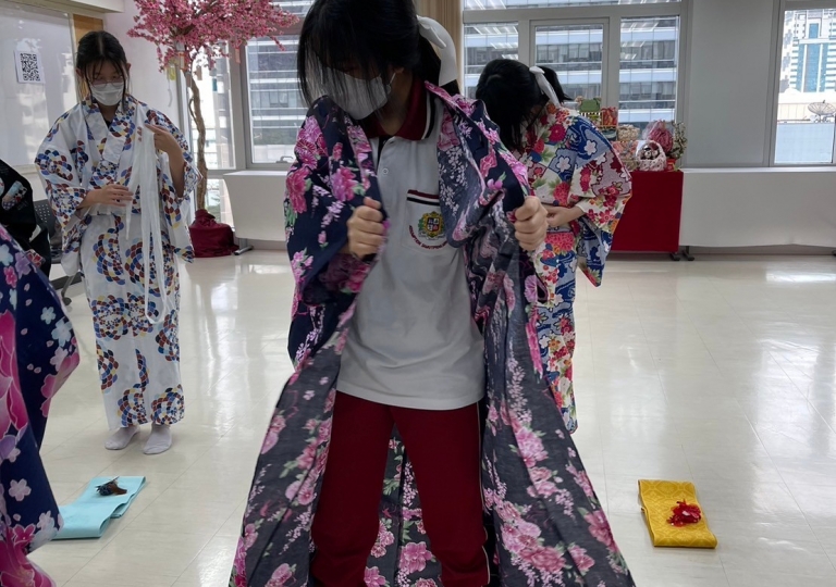 LINE_ALBUM_J-COM_221209_48