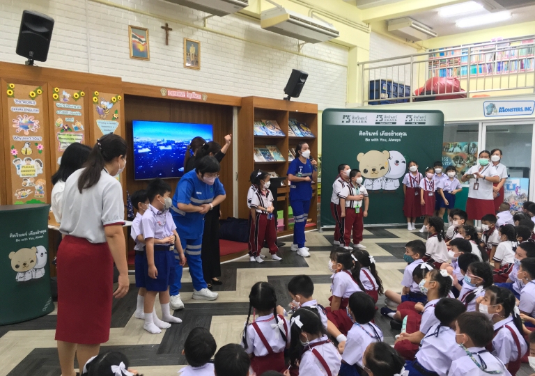 Led by Ms. Siriwan Yuthongkham (Head of Discipline EP), Discipline department, and Sikarin Hospital representatives, ACSP EP in cooperation with Sikarin Hospital organized the 4-week training First Aids for Choking & CPR for Primary 1 to Secondary 6 stude
