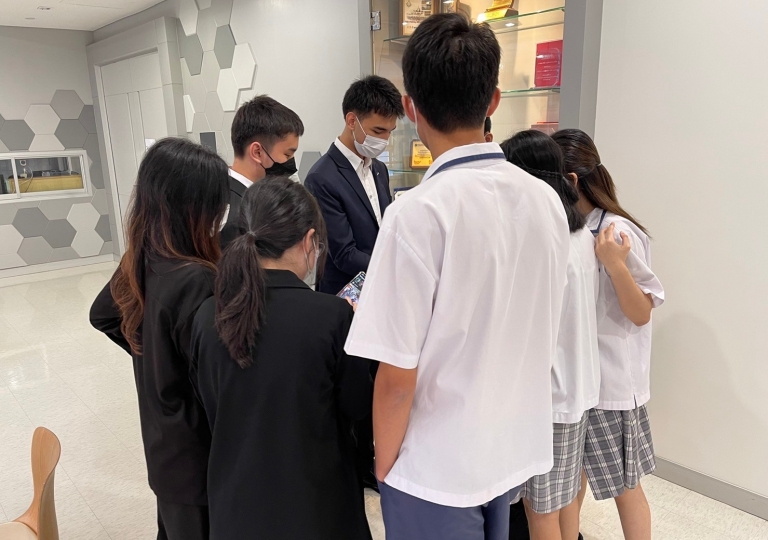 Panyapiwat Institute of Management (PIM) in collaboration with Chulalongkorn University held their 2nd International Hackathon with the theme “Sustainable well-being towards Zero-green-clean economy”, 9 December 2022.