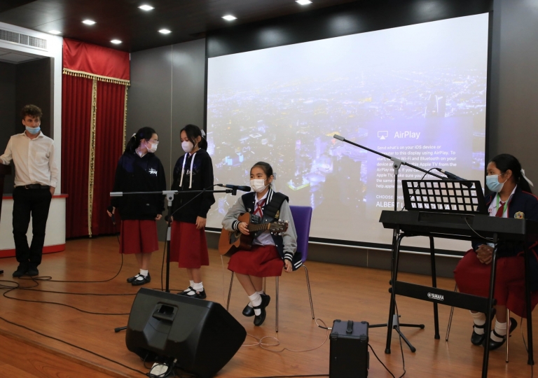 LINE_ALBUM_230210_38