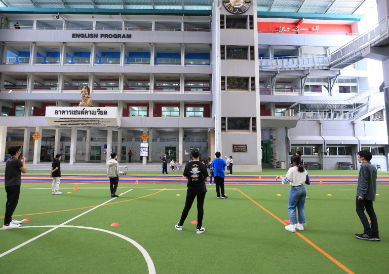 This Summer course, under the banner “Gateway to Future Success,” ACSP EP opened various special clubs for Primary and Secondary levels.