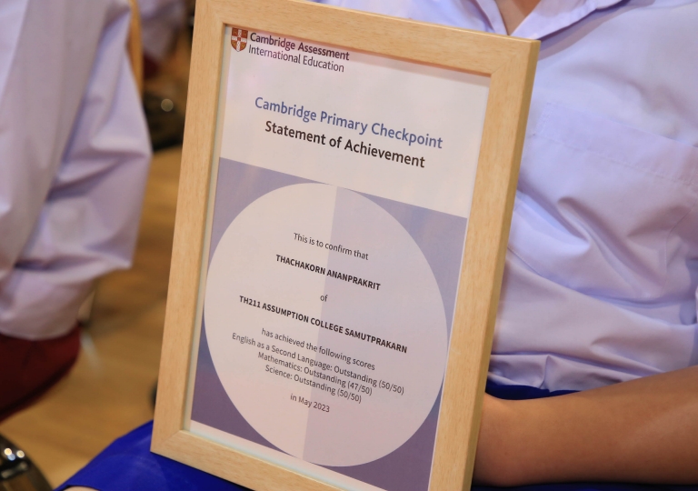 ACSP English Program led by Bro. Dr. Monthol Prathumarach, school director, held the Cambridge International Assessment Ceremony together with 2 vice directors, Bro. Manit Sakonthawat and Bro. Natton Suphon on September 4, 2023.