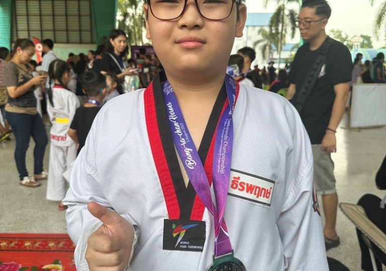 LINE_ALBUM_230816_9