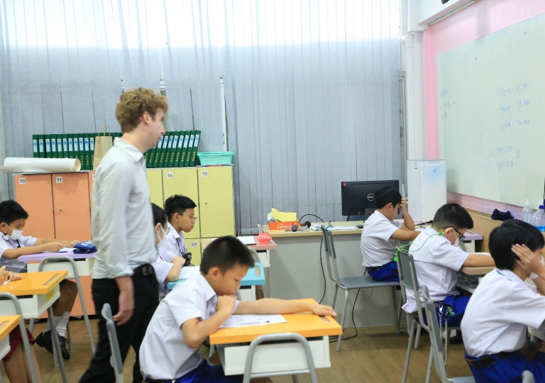 English Program held Cambridge Mock Tests for Primary 3 to Secondary 3 on 6-8 February 2024. 