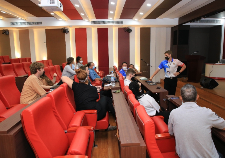 English Program held the annual Foreign Teacher Orientation for the academic year 2023 with the theme “Refresh our best practices with renewed spirits” at Silver Jubilee Hall, 15-16 May 2023.