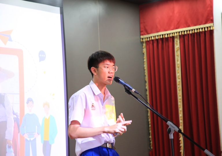 English Program led by Ms. Kanokwan Kaewmak, Head of EP Academics and project manager of Entrepreneur 101, invited Bro. Natton Suphon, Vice Director, and 5 mentors to partake in the Entrepreneur101 Appreciation Day