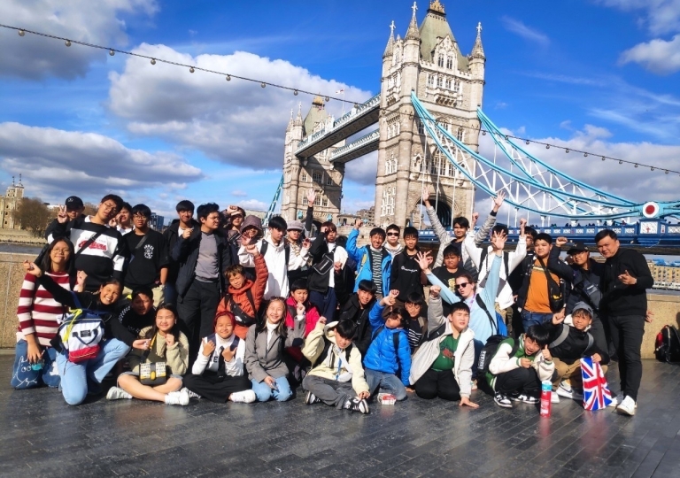 LINE_ALBUM_230612_21