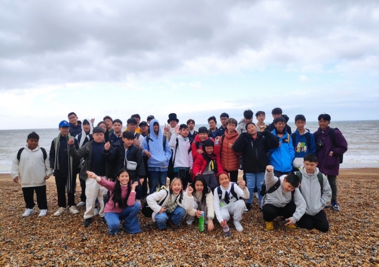 LINE_ALBUM_230612_26