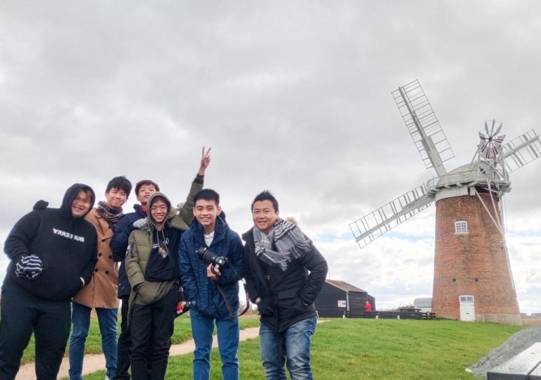 LINE_ALBUM_230612_63