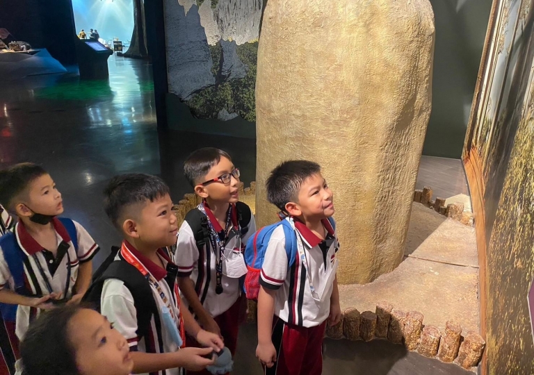 LINE_ALBUM_P2 Field trip_231101_26