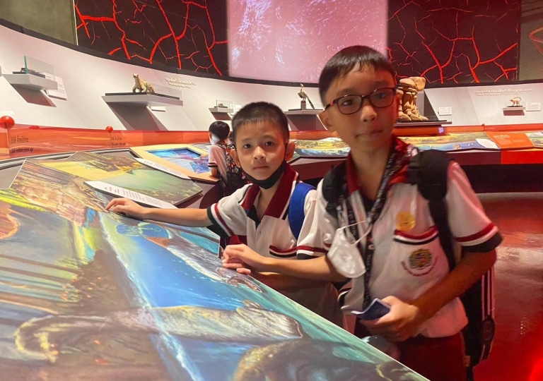 LINE_ALBUM_P2 Field trip_231101_28