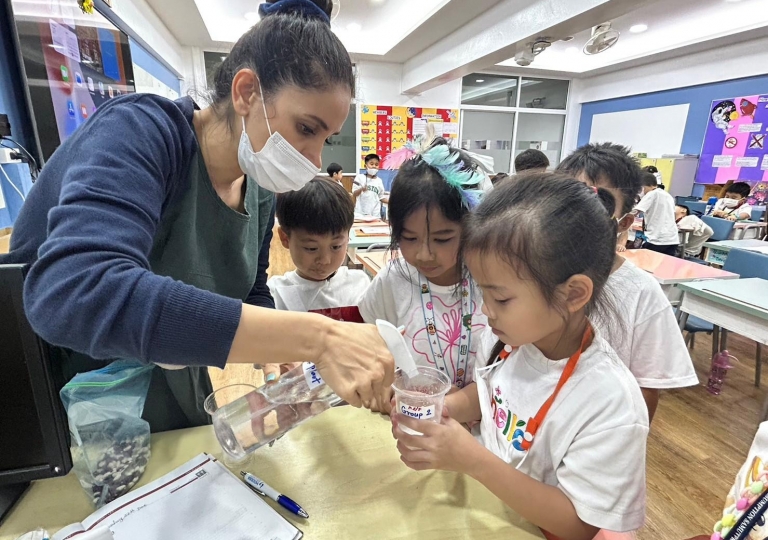 LINE_ALBUM_230712_52