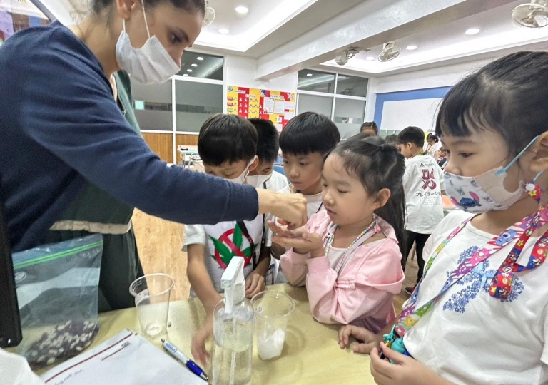 LINE_ALBUM_230712_54