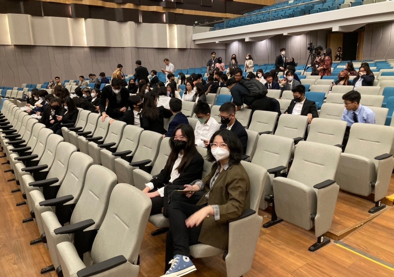 LINE_ALBUM_230606_80